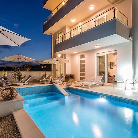 Luxury Villa Bello Horizonte With Swimming Pool Split Ngoại thất bức ảnh