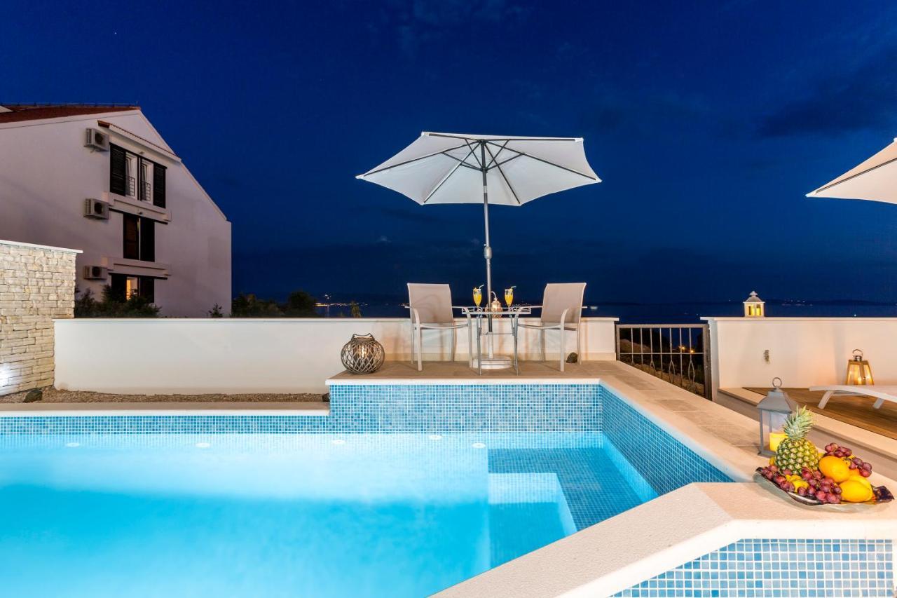 Luxury Villa Bello Horizonte With Swimming Pool Split Ngoại thất bức ảnh