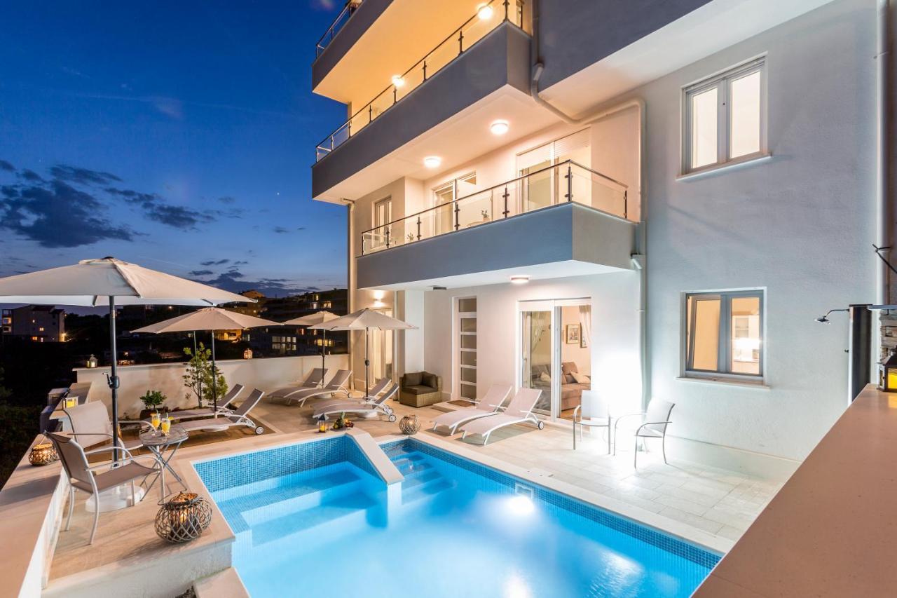 Luxury Villa Bello Horizonte With Swimming Pool Split Ngoại thất bức ảnh