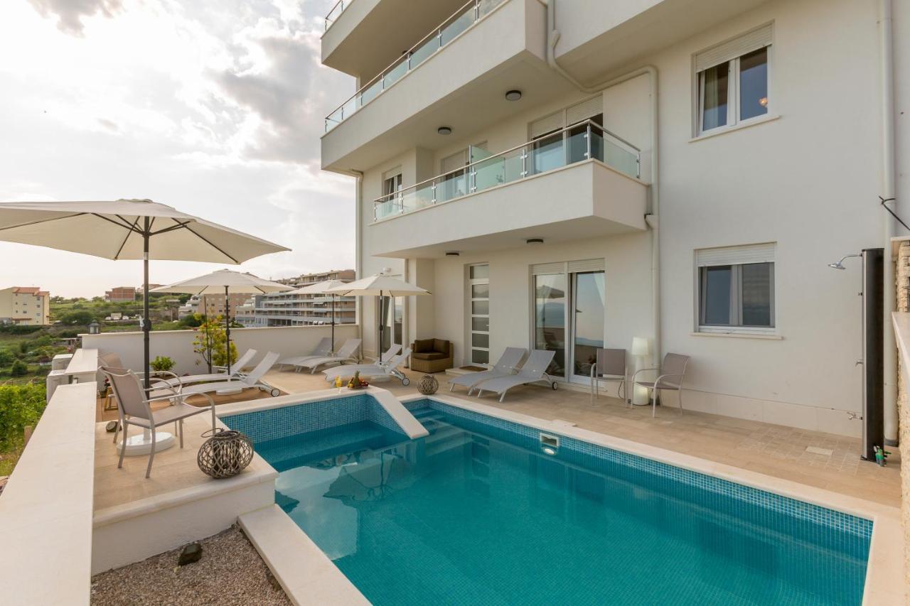 Luxury Villa Bello Horizonte With Swimming Pool Split Ngoại thất bức ảnh